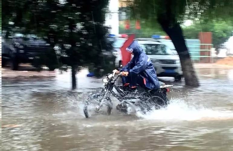 沈阳遭遇新一轮大雨，影响与应对挑战